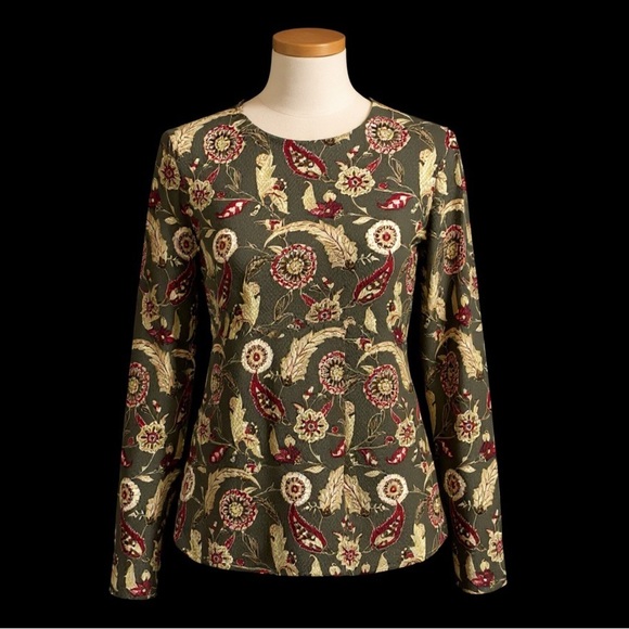 Carlisle Floral Long Sleeve Blouse - Green and Cream - Picture 2 of 6